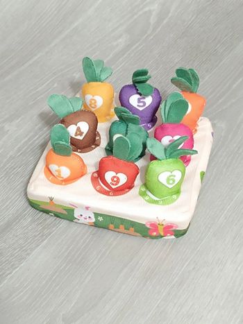 Jeu en mousse association chiffre et couleur