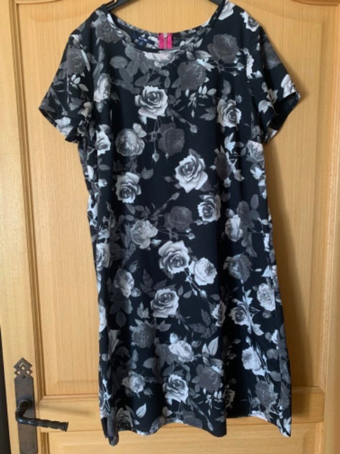 Robe Kiabi à fleurs