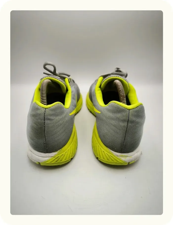 Baskets homme Nike Zoom structure 17 Taille 43 - photo numéro 4