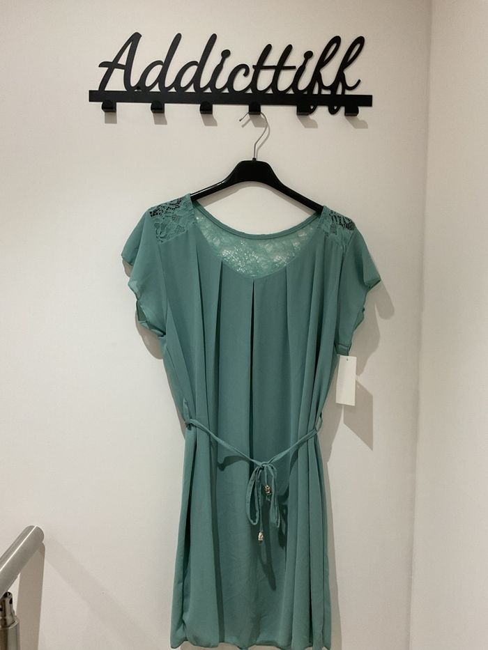 Robe femme taille unique (38-42)- neuve avec étiquette