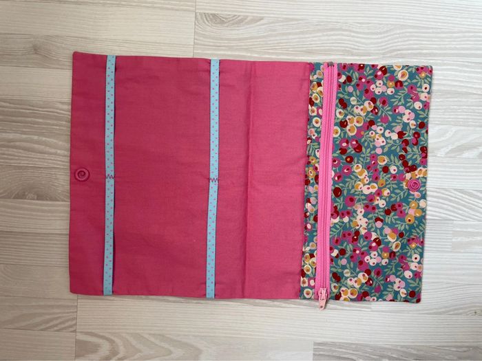 Pochette liberty range barrettes
