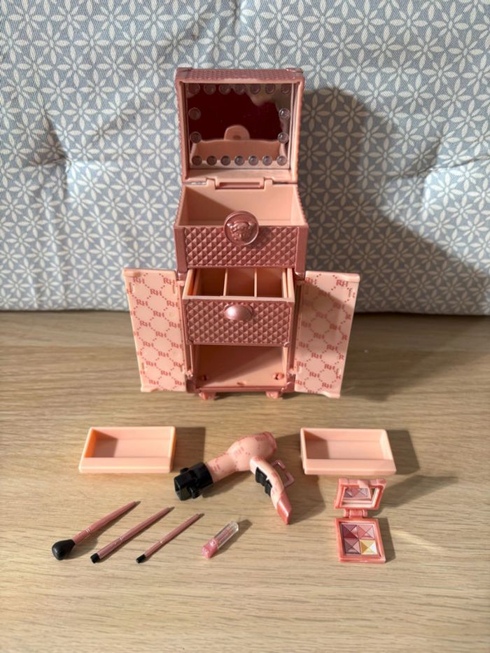 Poupée Sabrina St Cloud "Rainbow High" + Accessoires - photo numéro 3