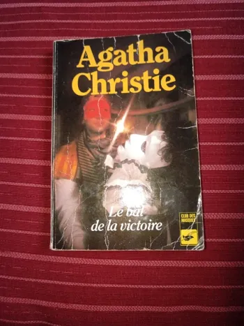 Livre d'Agatha Christie " Le bal de la victoire"