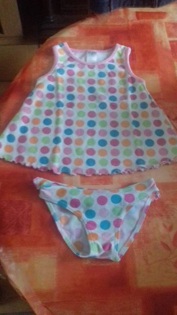 1 robe de plage 1 bas de maillot fille 3 ans 