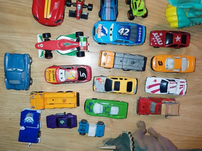 Lot de jouets - photo numéro 4