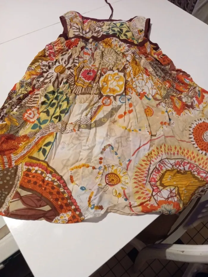 Tunique taille 2 - photo numéro 3