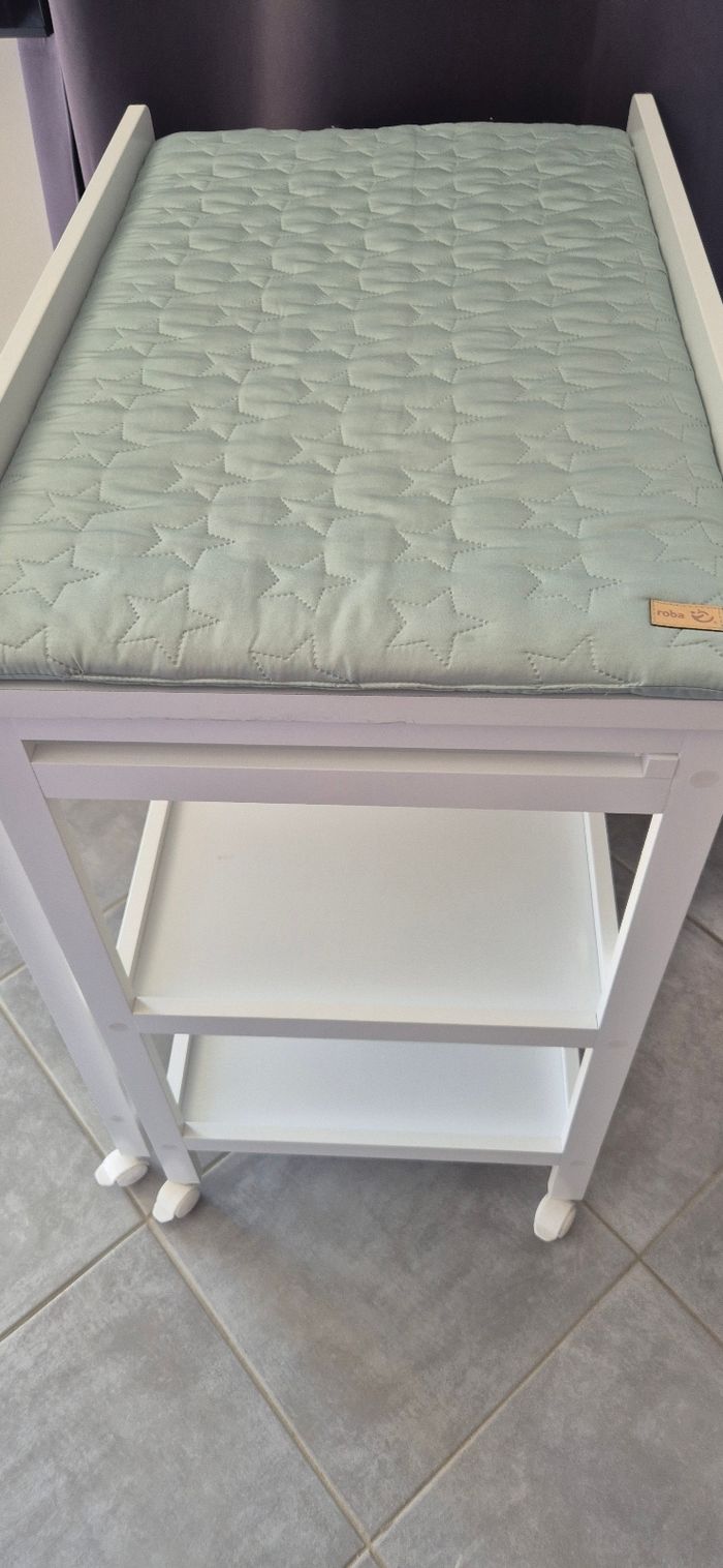 Table à langer avec baignoire - photo numéro 2