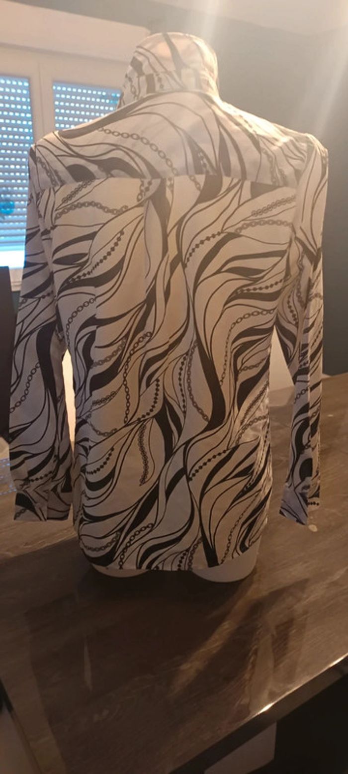 Chemise manche longue très fin - photo numéro 2