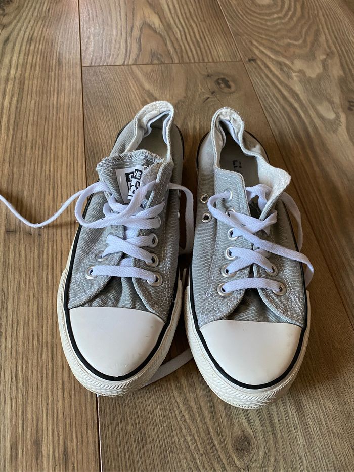 Baskets basses fille T35 grises
