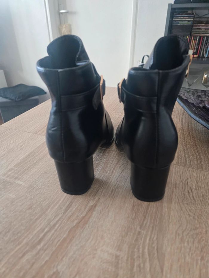 Bottines noires - photo numéro 4