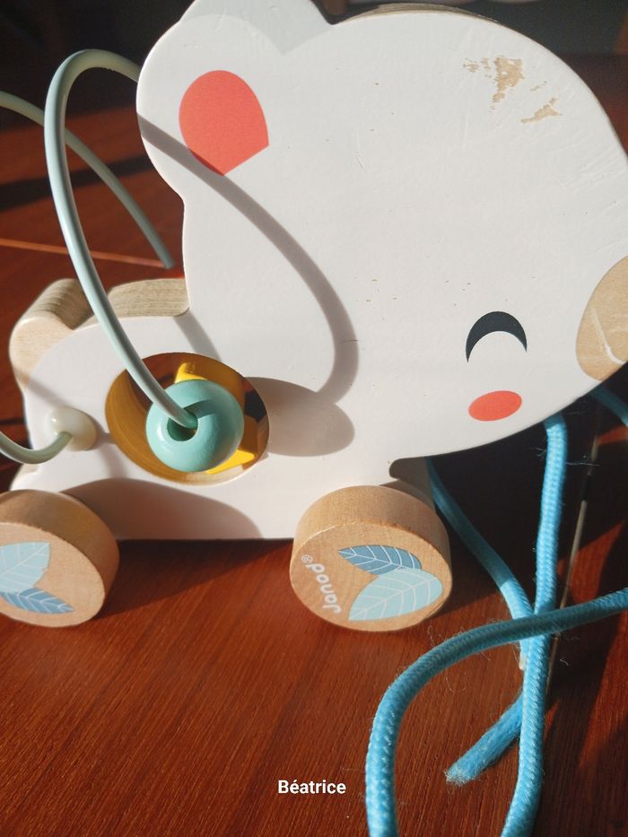 Un petit lot de joujoux - photo numéro 2