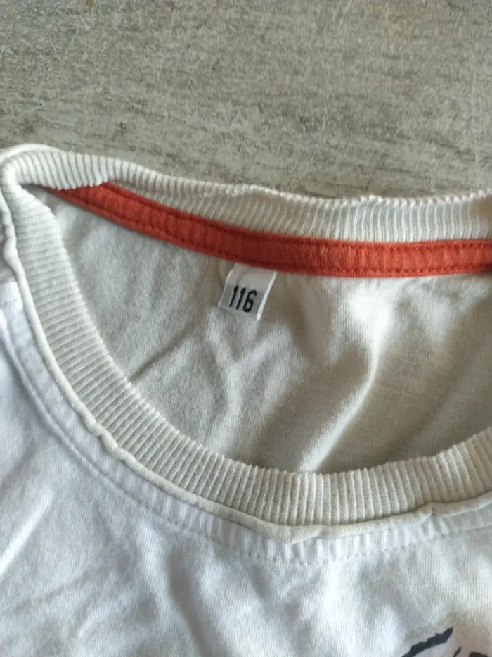 Tee shirt sans manche - photo numéro 4