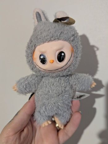 The monsters gris
