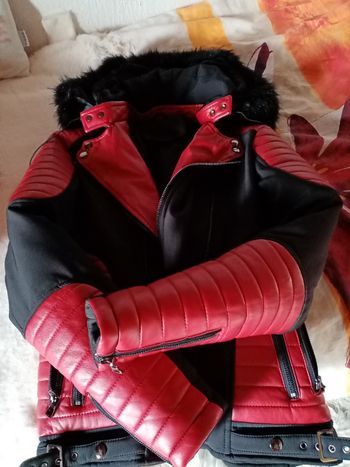 Joli manteau femme moto