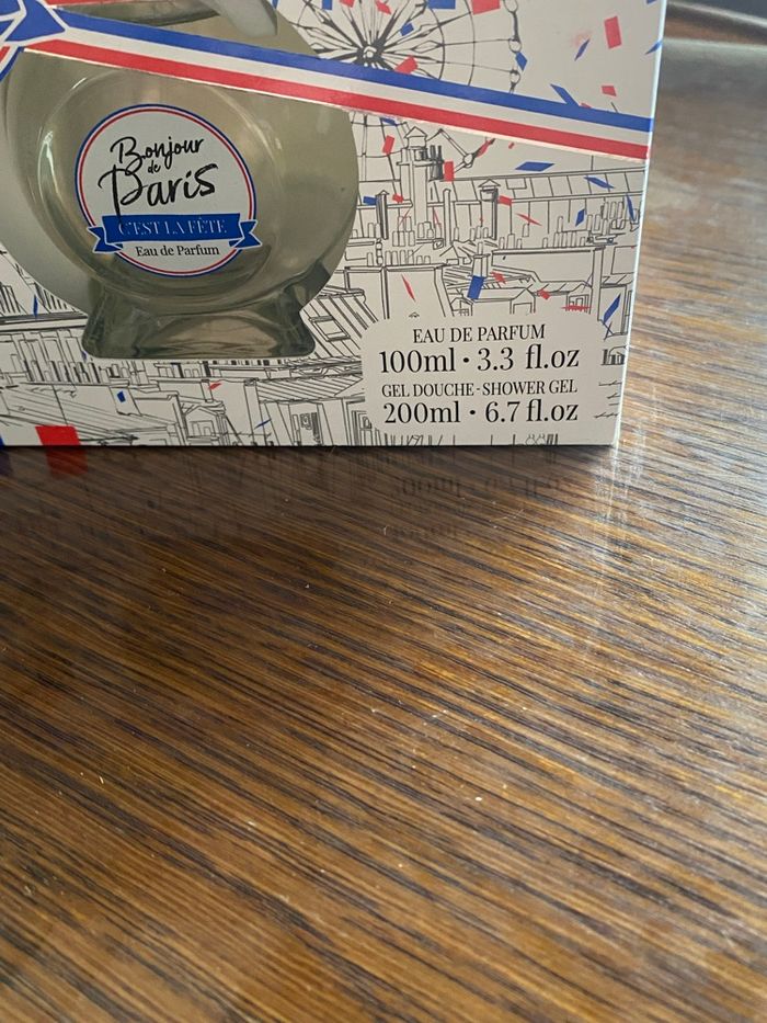 Coffret cadeau : bonjour de Paris - photo numéro 4