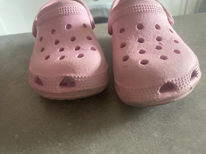 Crocs fille taille 22 - photo numéro 3