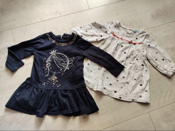 Lot de 2 robes 12 mois