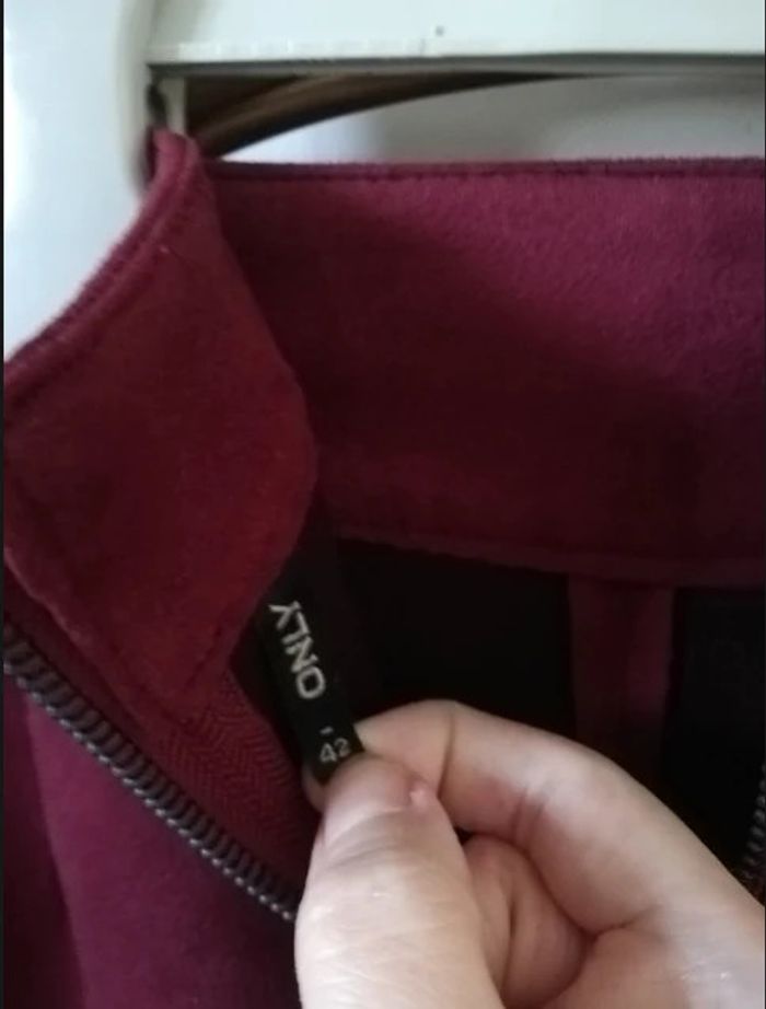 Jupe bordeaux Only T42 - photo numéro 3