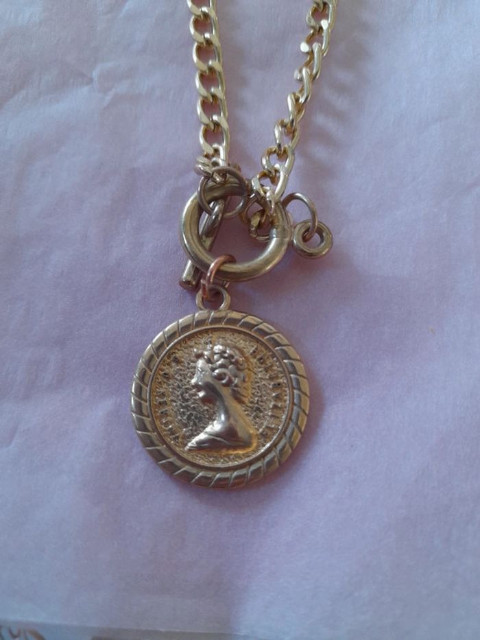 Collier - photo numéro 2