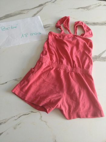 Salopette short rose bébé fille 18 mois