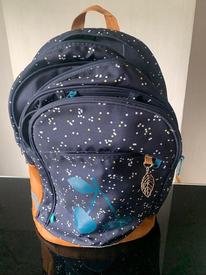 Cartable bleu marine