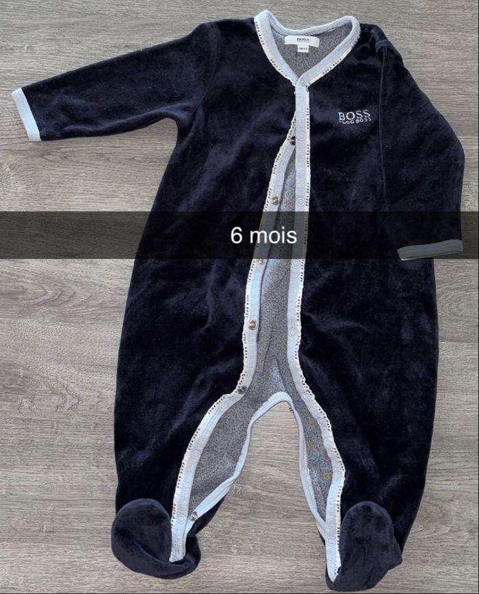 Lots pyjama 6 mois boss - photo numéro 2
