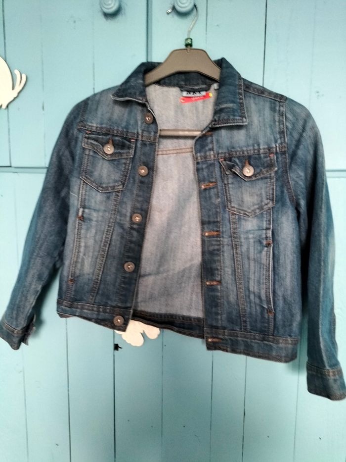 Veste en jean taille 8 ans