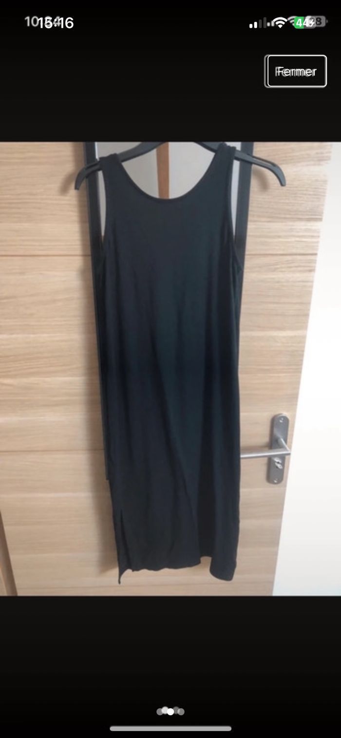 Robe courte - photo numéro 1