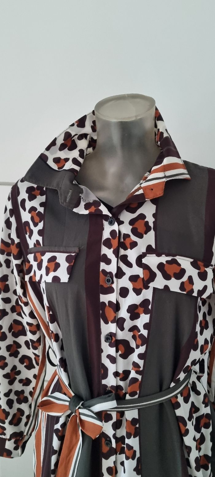 Robe 42 - photo numéro 2