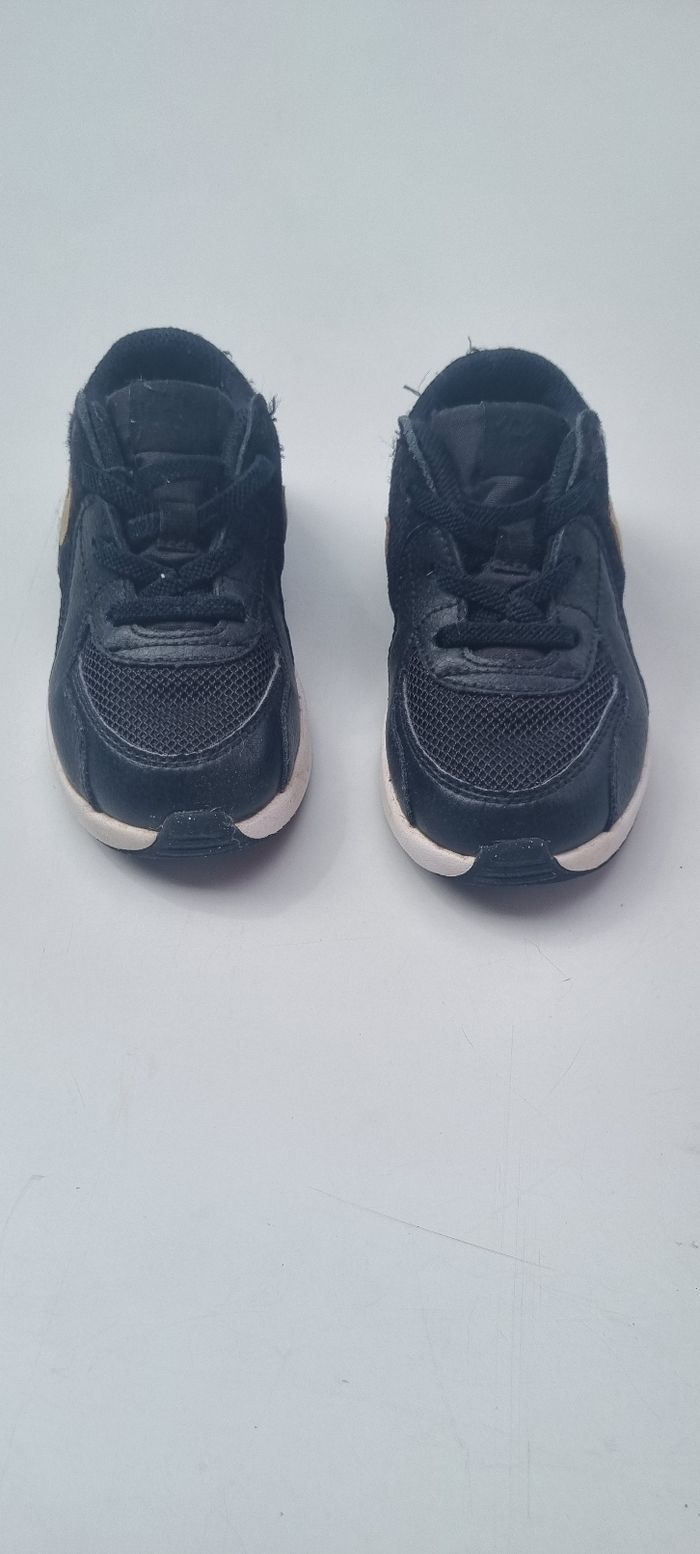 Basket Air Max
Taille 25 - photo numéro 3