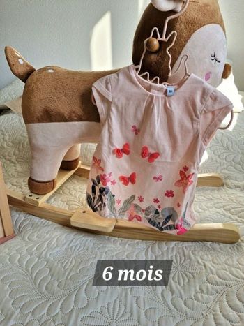 T-shirt avec papillons en relief 6 mois