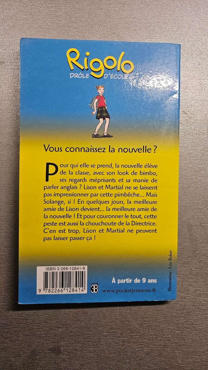 Livre " Vous connaissez la nouvelle ?" - photo numéro 2