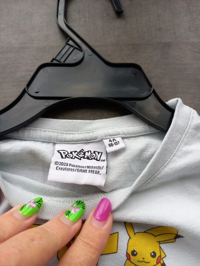2 tee-shirts manches longues garçon pikachu - photo numéro 9