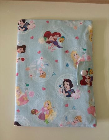 Protège carnet de santé thème Princesses