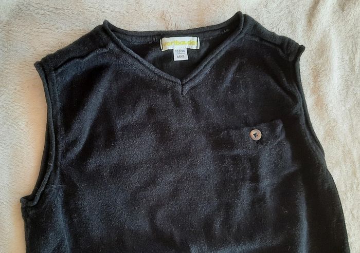 Pull sans manche. 3/ 4 ans - photo numéro 2