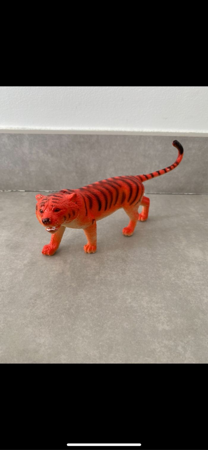 Figurine Tigre S.H - photo numéro 2