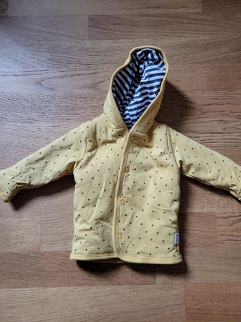 Manteau jaune
