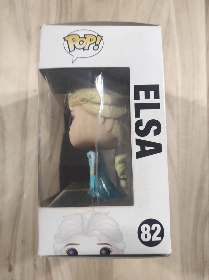 Figurine Funko pop Elsa 82 SANS boîte ( La Reine des Neiges ) - photo numéro 4