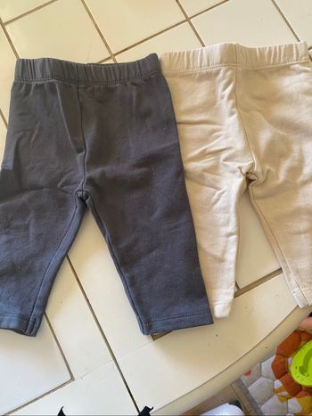 Lot 2 leggings