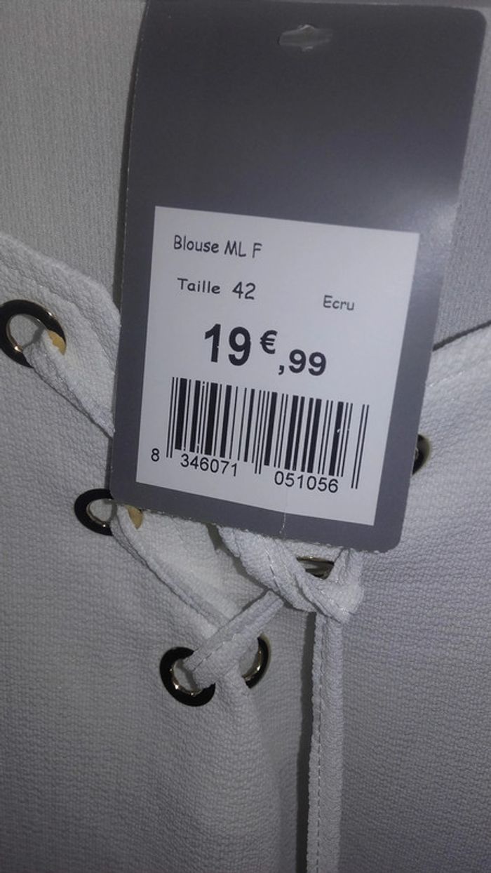 Tunique blanche fluide neuve taille 42 - photo numéro 3