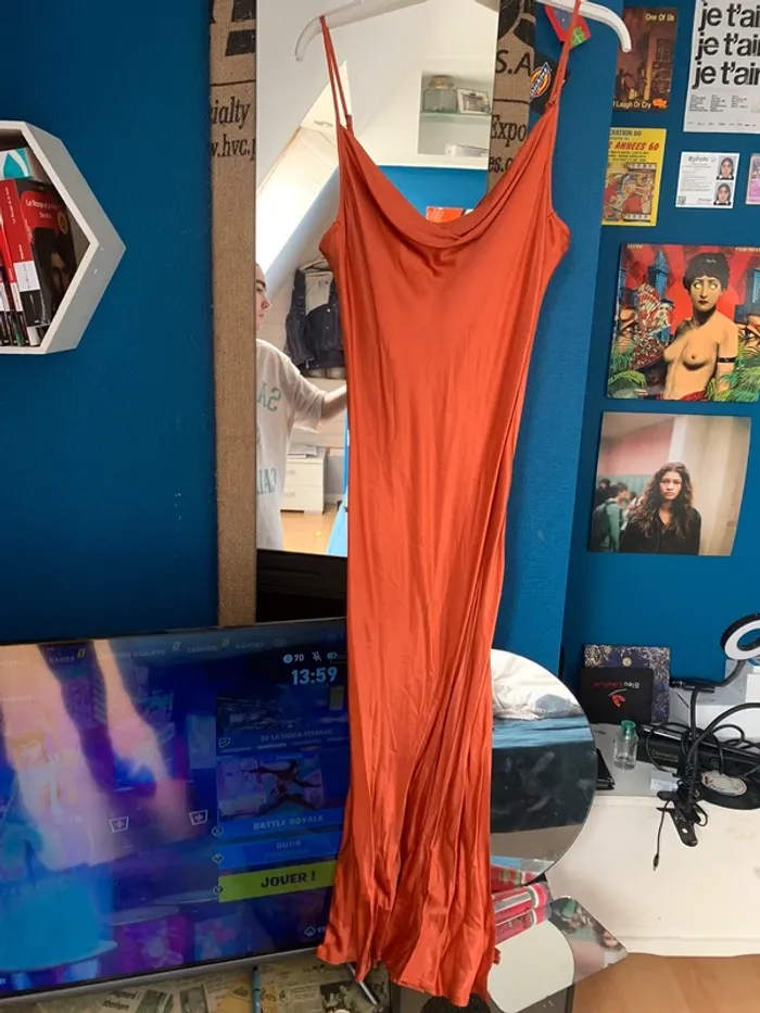 Robe en soie cuivré