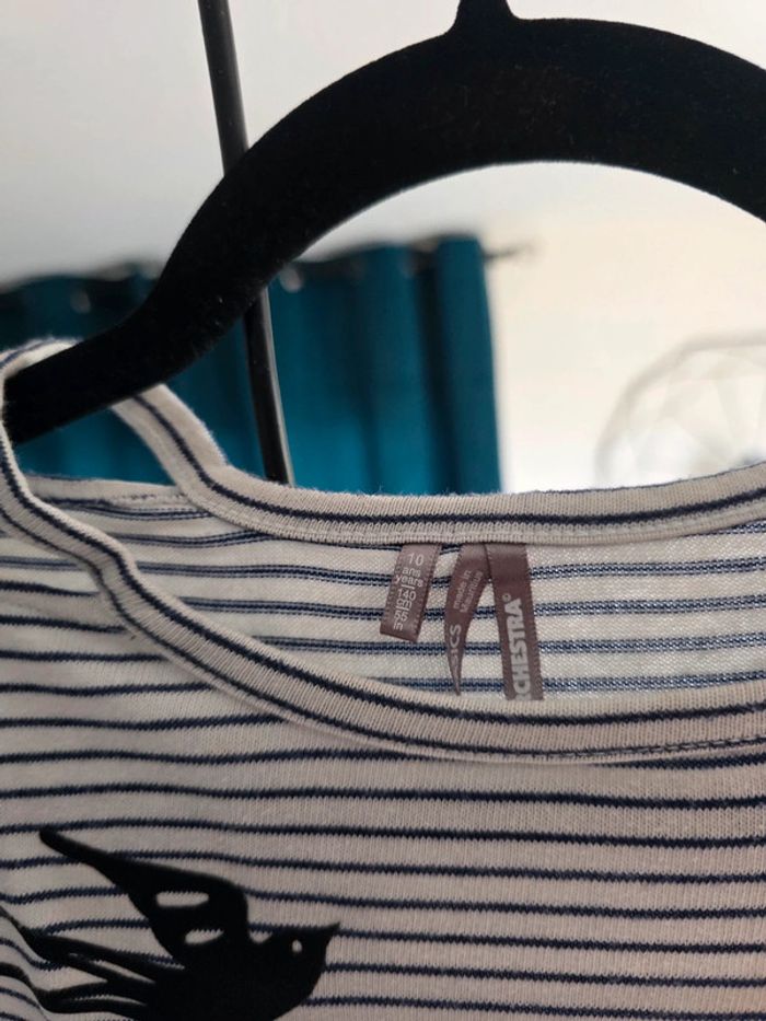 Jolie t-shirt epaules dégagées tbe - photo numéro 2