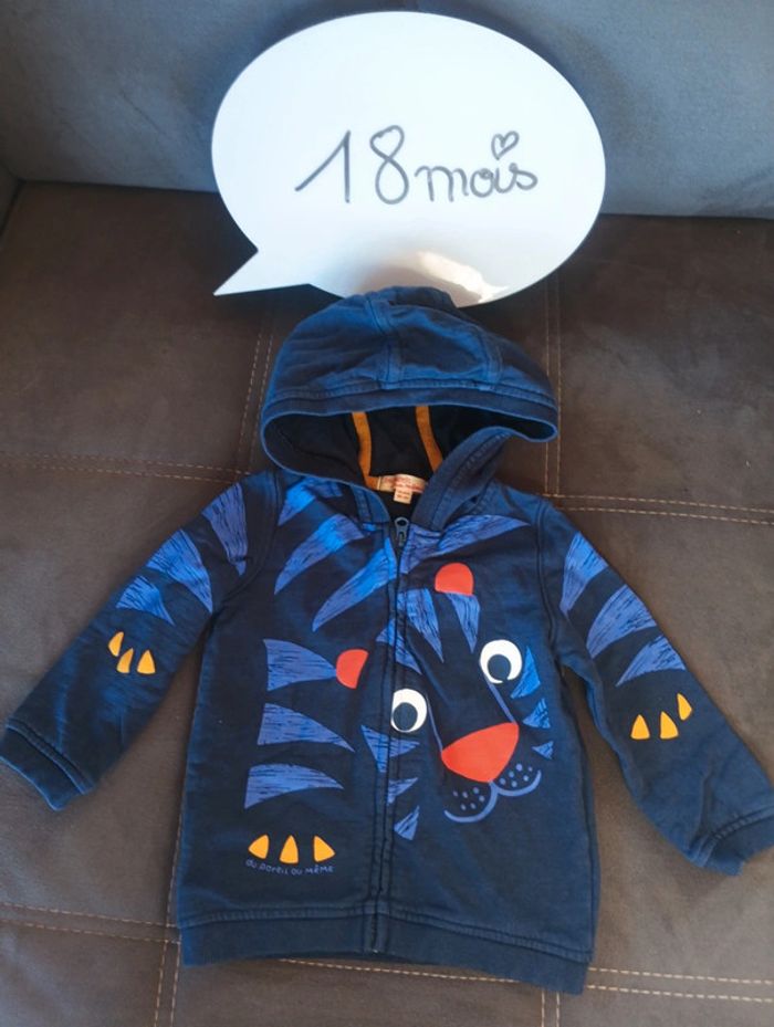 Gilet veste zippée avec capuche Garçon 18 mois tigre Dpam