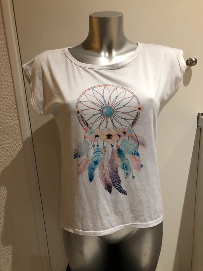 Tee shirt