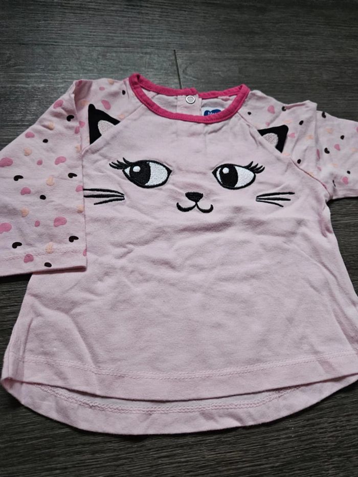 Lot de 4 tee-shirts manches longues fille taille 6 mois - photo numéro 4