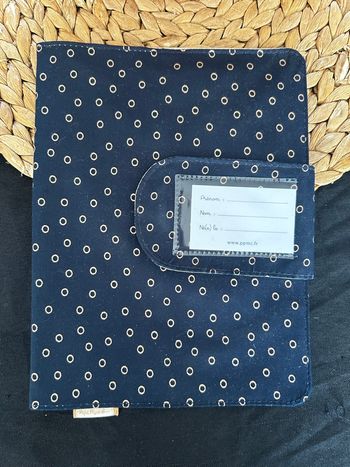 Protège carnet de santé neuf 