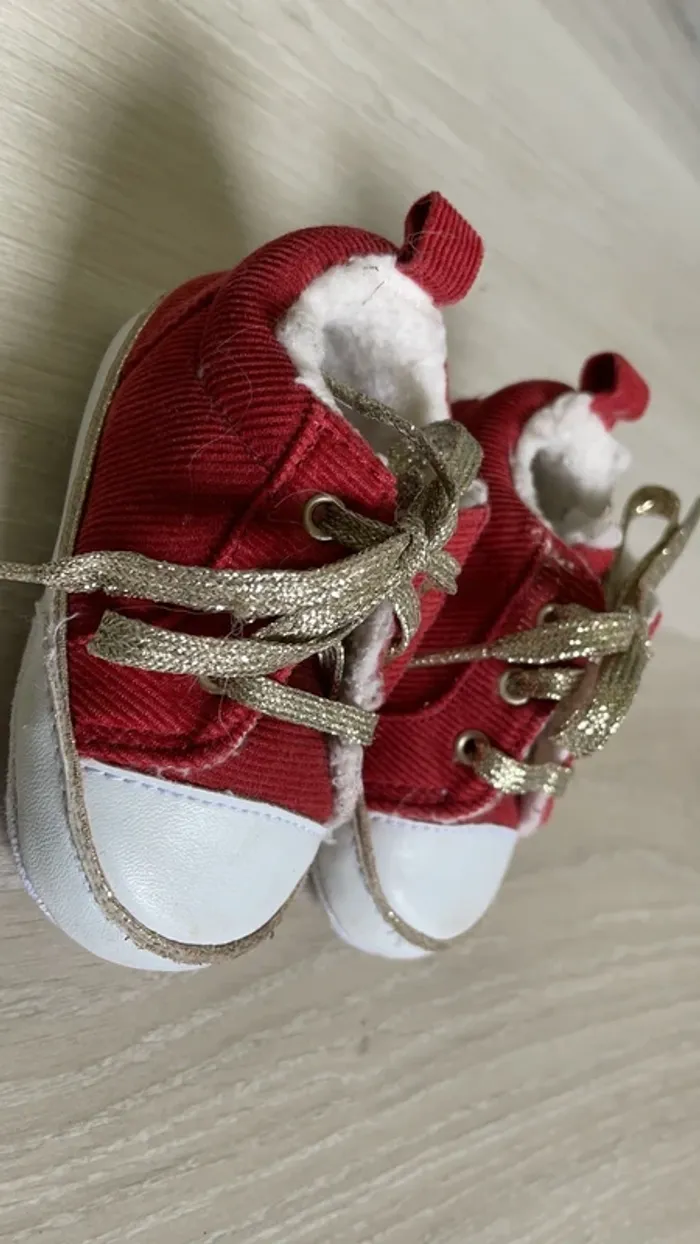 Chaussons bébé 3-6 mois - photo numéro 2