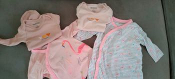 Lot de deux pyjamas et deux bodies manches longues bébé fille 3 mois
