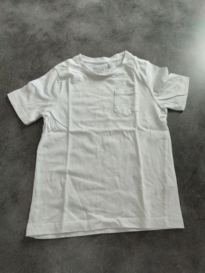 Tee shirt manches courtes