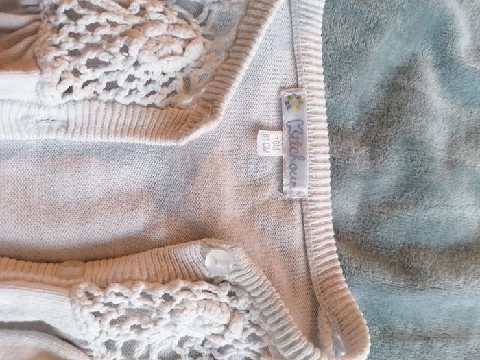 Gilet blanc 18 mois - photo numéro 2